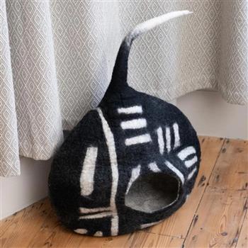 Felt Cat Cave Bed with Tail - thumbnail 0