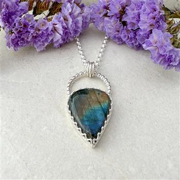 Labradorite Gemstone Silver Necklace - thumbnail 2