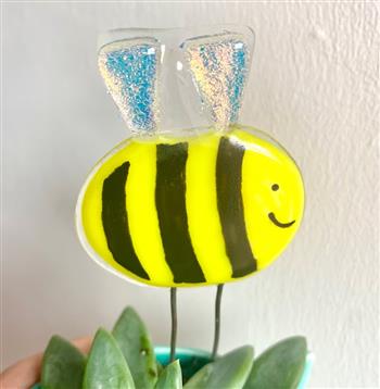 Fused Glass Bee Stake - thumbnail 2