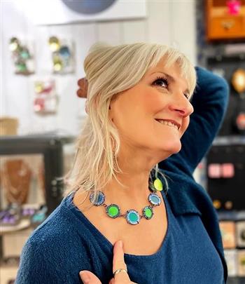 Blue and Green Portal Chain Necklace - thumbnail 0