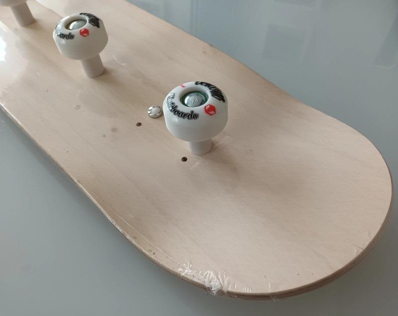 Image 0