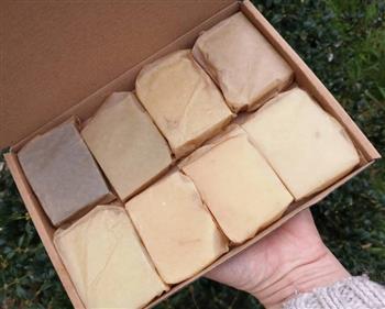 Solid Soap Letterbox Gift Set - thumbnail 3