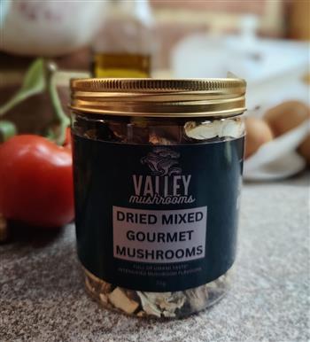 Dried Mixed Mushrooms - thumbnail 2