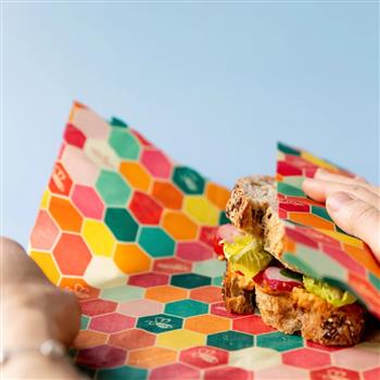 Honeycomb Beeswax Wrap On A Roll - thumbnail 0