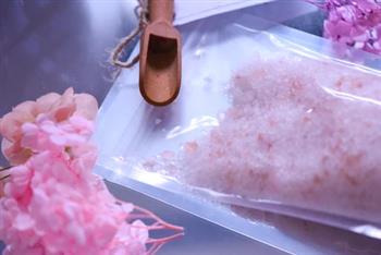 Bath Salts - thumbnail 2