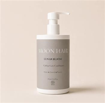 Lunar Bloom Gift Set - thumbnail 0