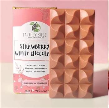 Strawberry White Chocolate Bar - thumbnail 3