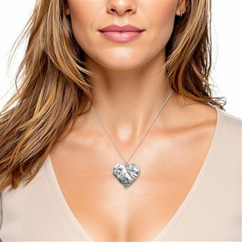 Heart Leaf Pewter Necklace - thumbnail 2