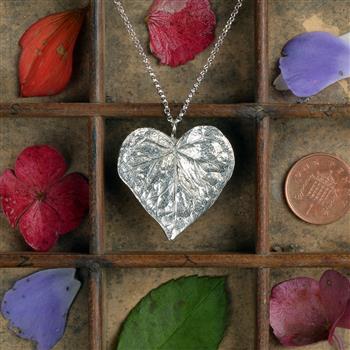 Heart Leaf Pewter Necklace - thumbnail 6